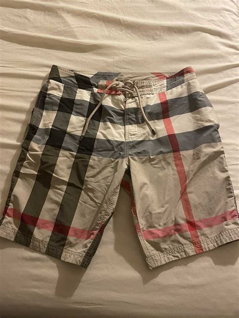 burberry check print board shorts red